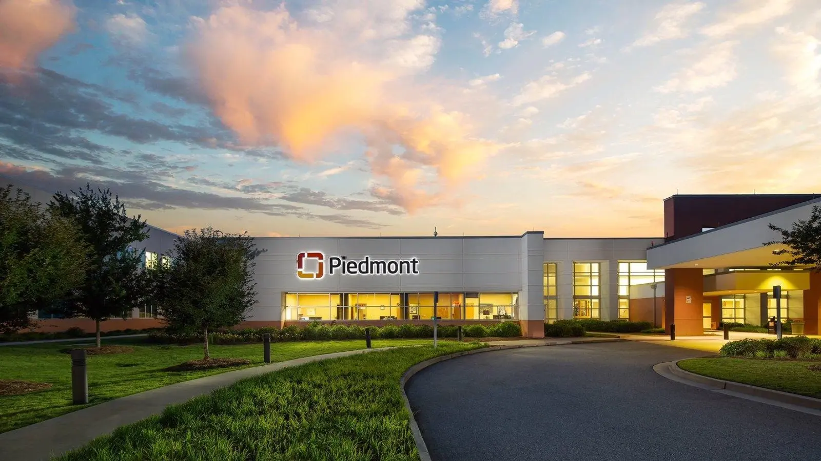 Piedmont Walton Hospital Exterior