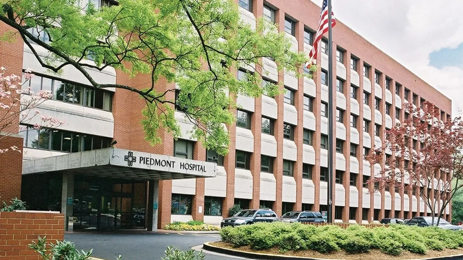 Piedmont Hospital Atlanta Entrance