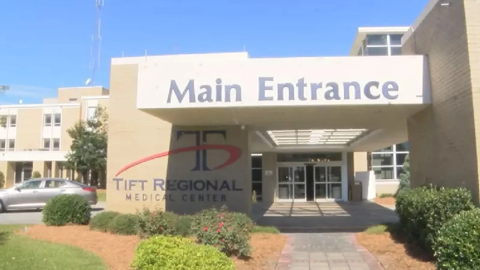Tift Regional Medical Center Main Entrance