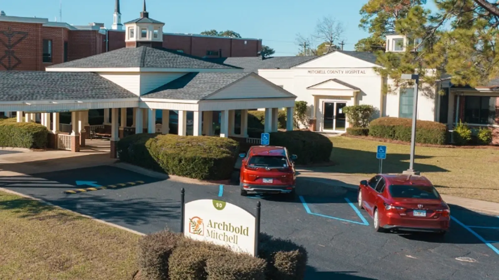 Archbold Mitchell Hospital Entrance