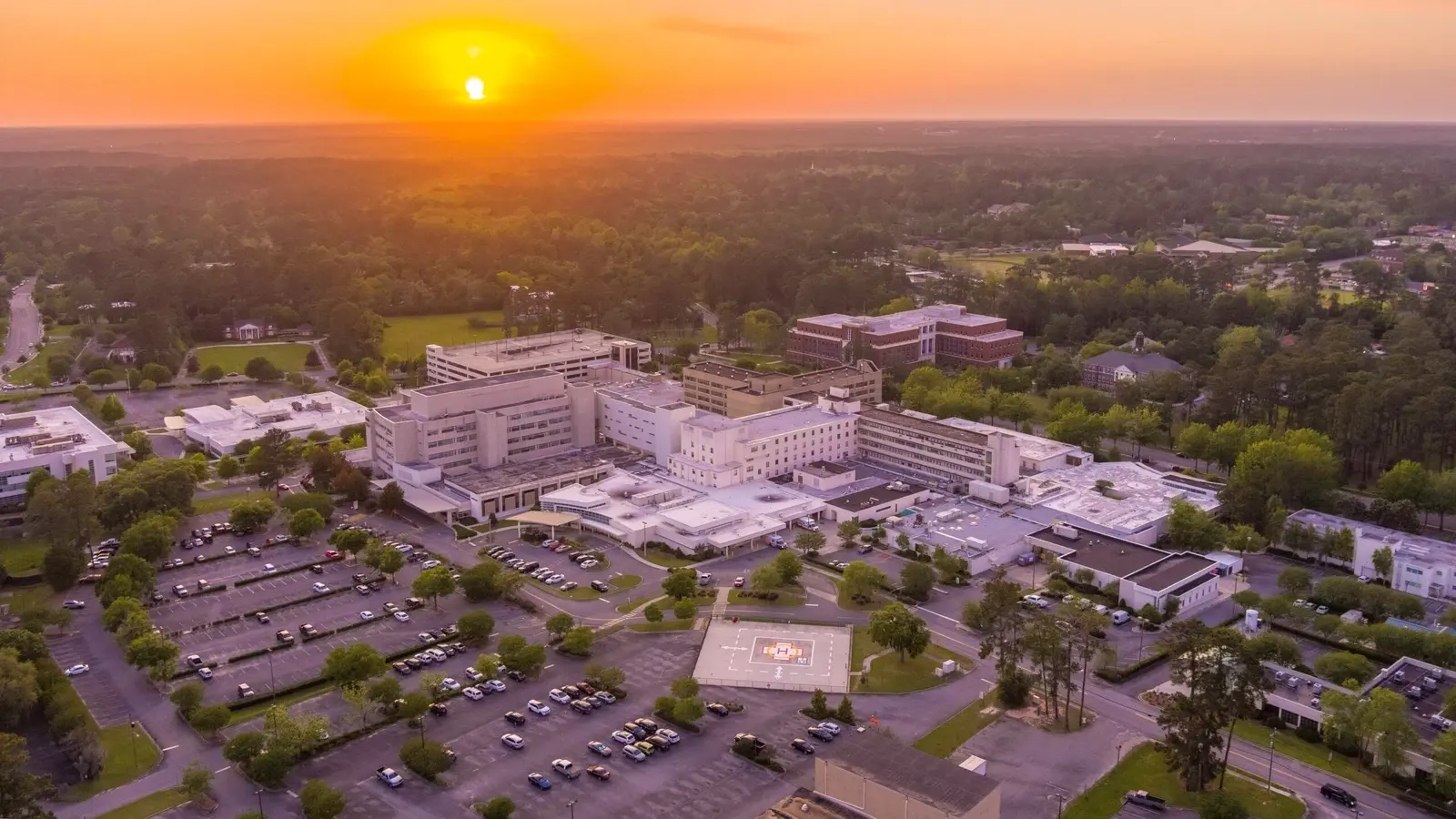 SGMC Health Main Campus at Sunset