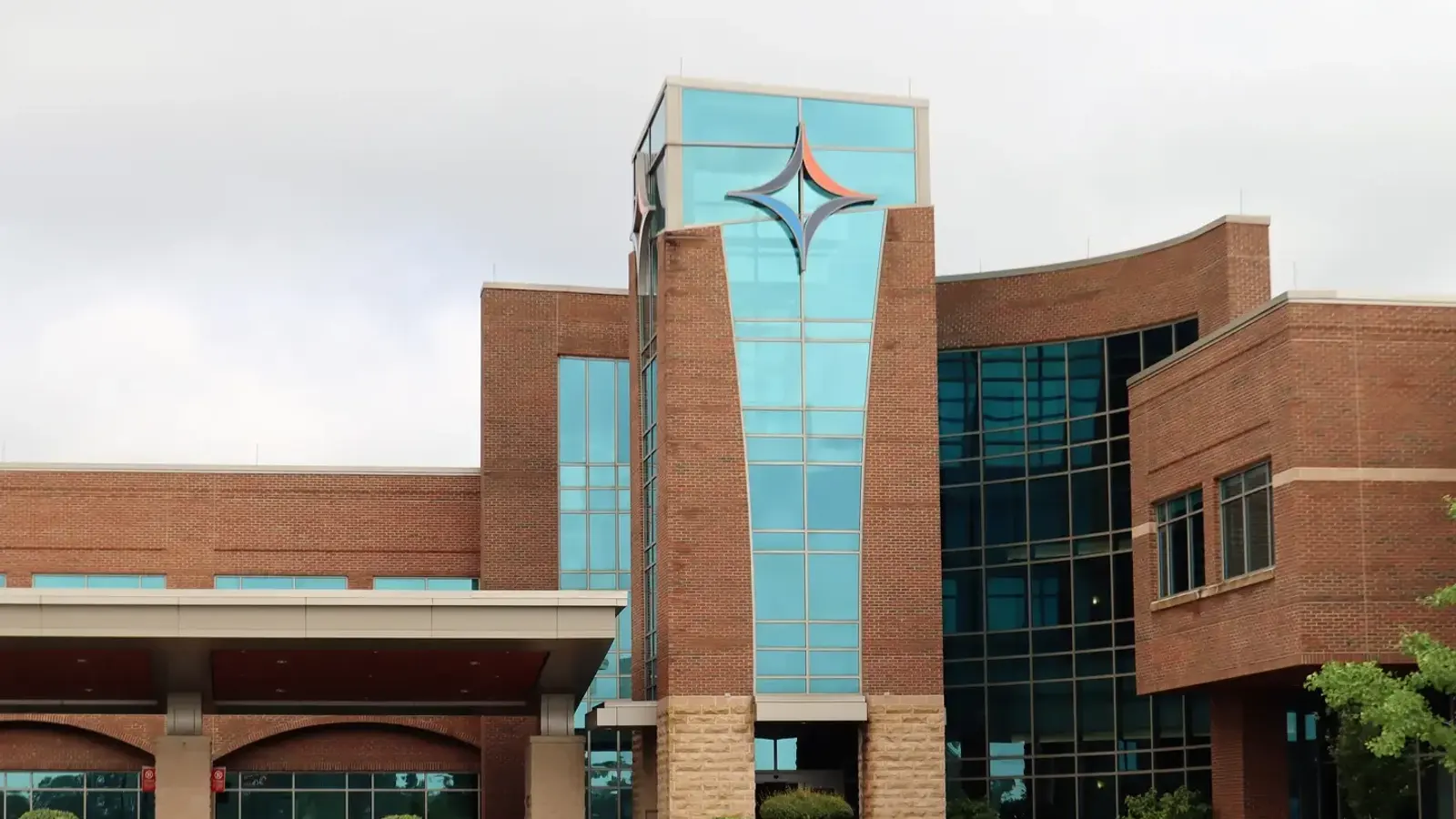 Memorial Health Meadows Hospital Exterior