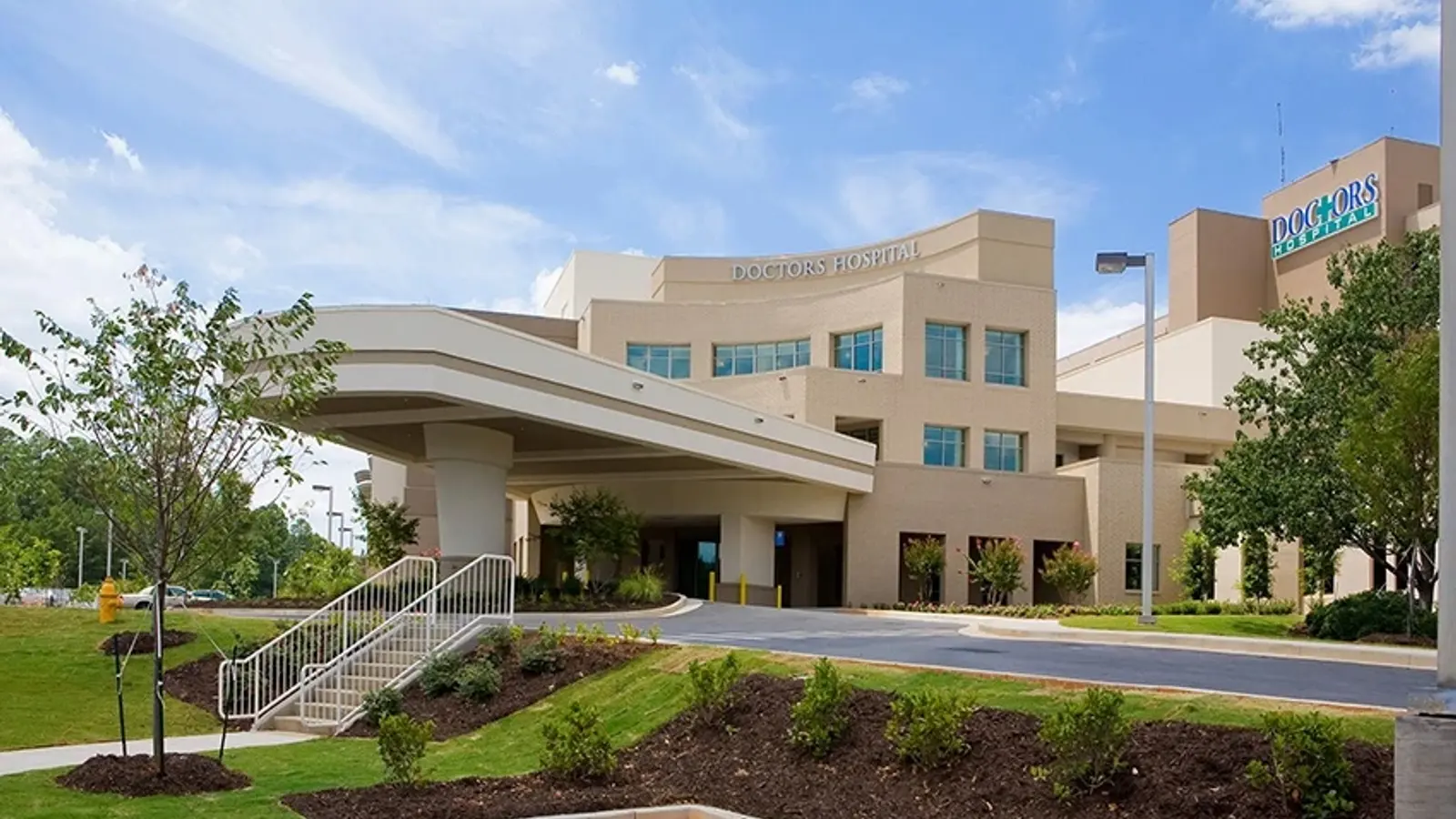 Doctors Hospital of Augusta Entrance