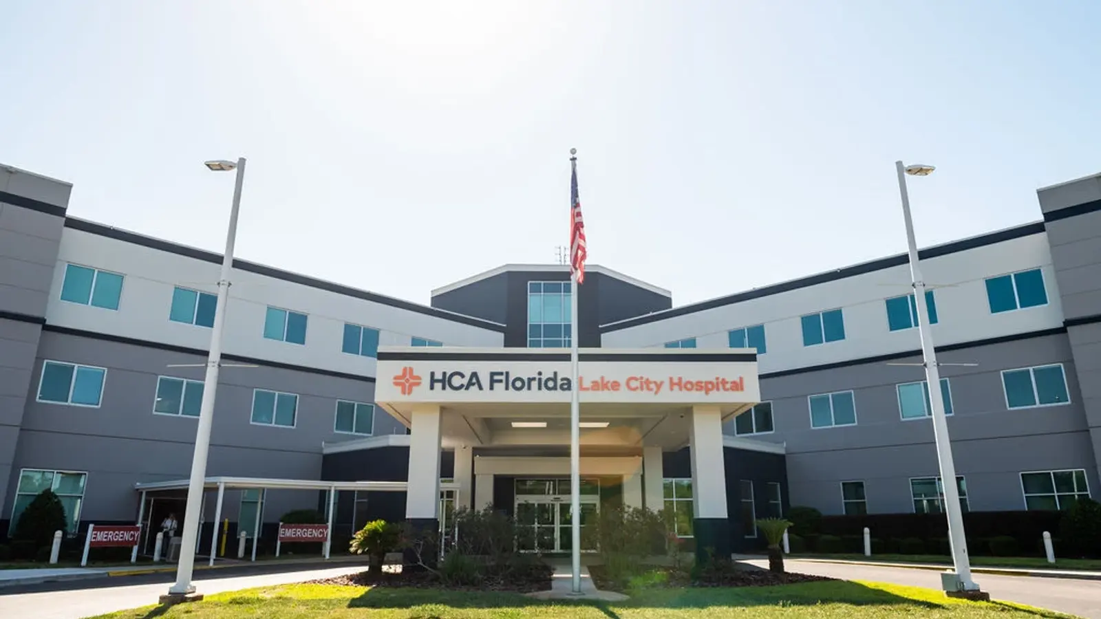 Lake City Hospital - Exterior Daytime shot