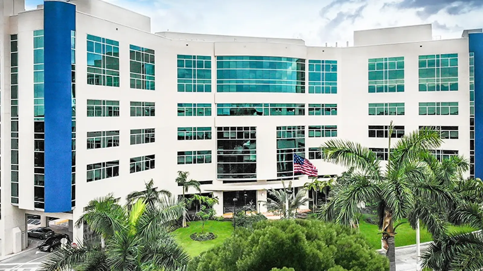 memorial hospital west exterior
