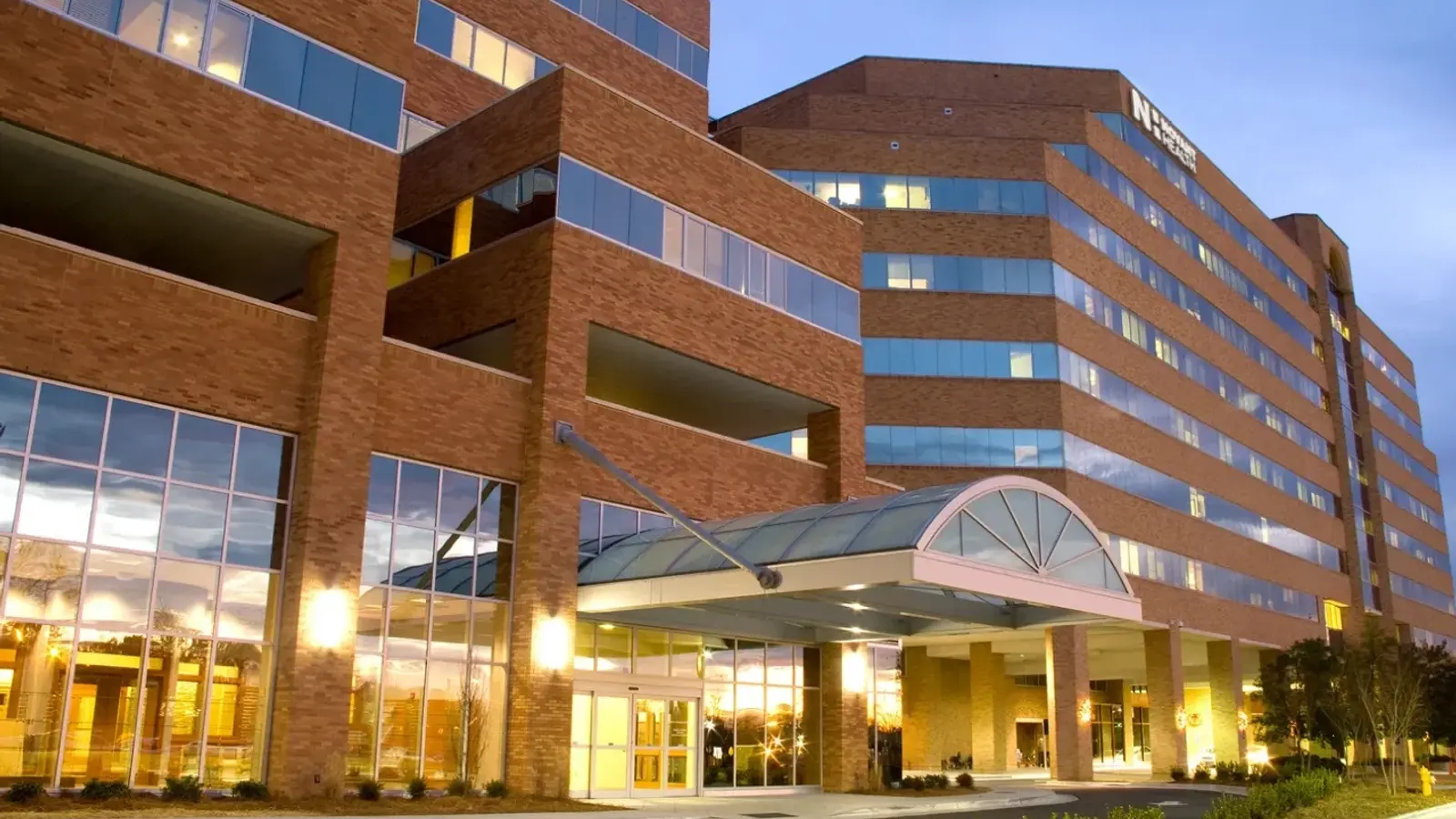NOVANT HEALTH FORSYTH MEDICAL CENTER hospital exterior