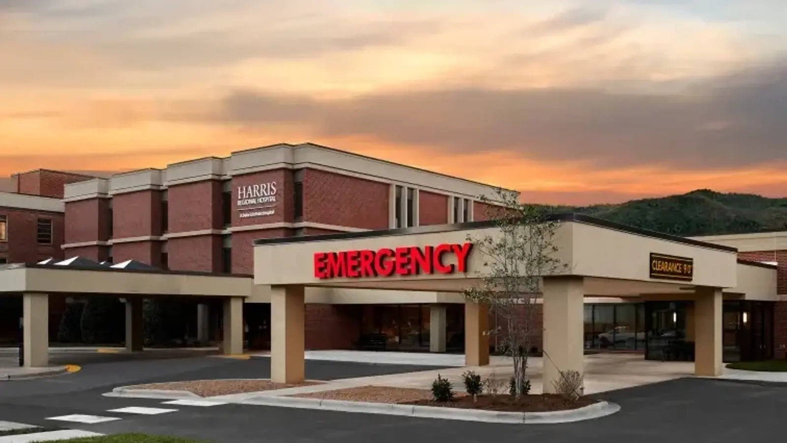 HARRIS REGIONAL HOSPITAL hospital exterior