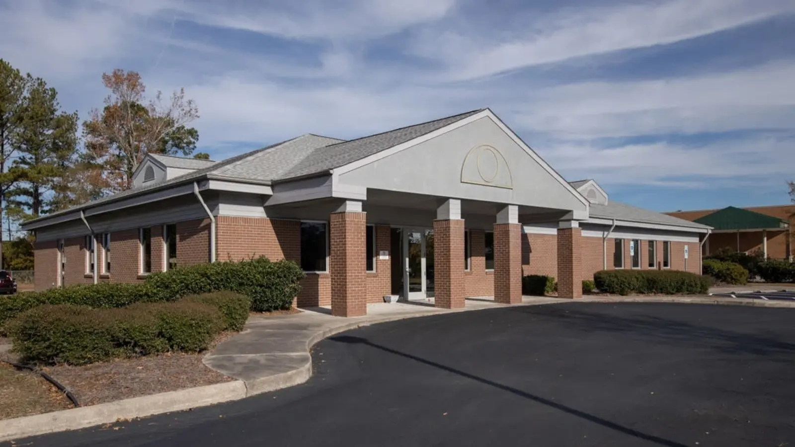 ONSLOW MEMORIAL HOSPITAL hospital exterior