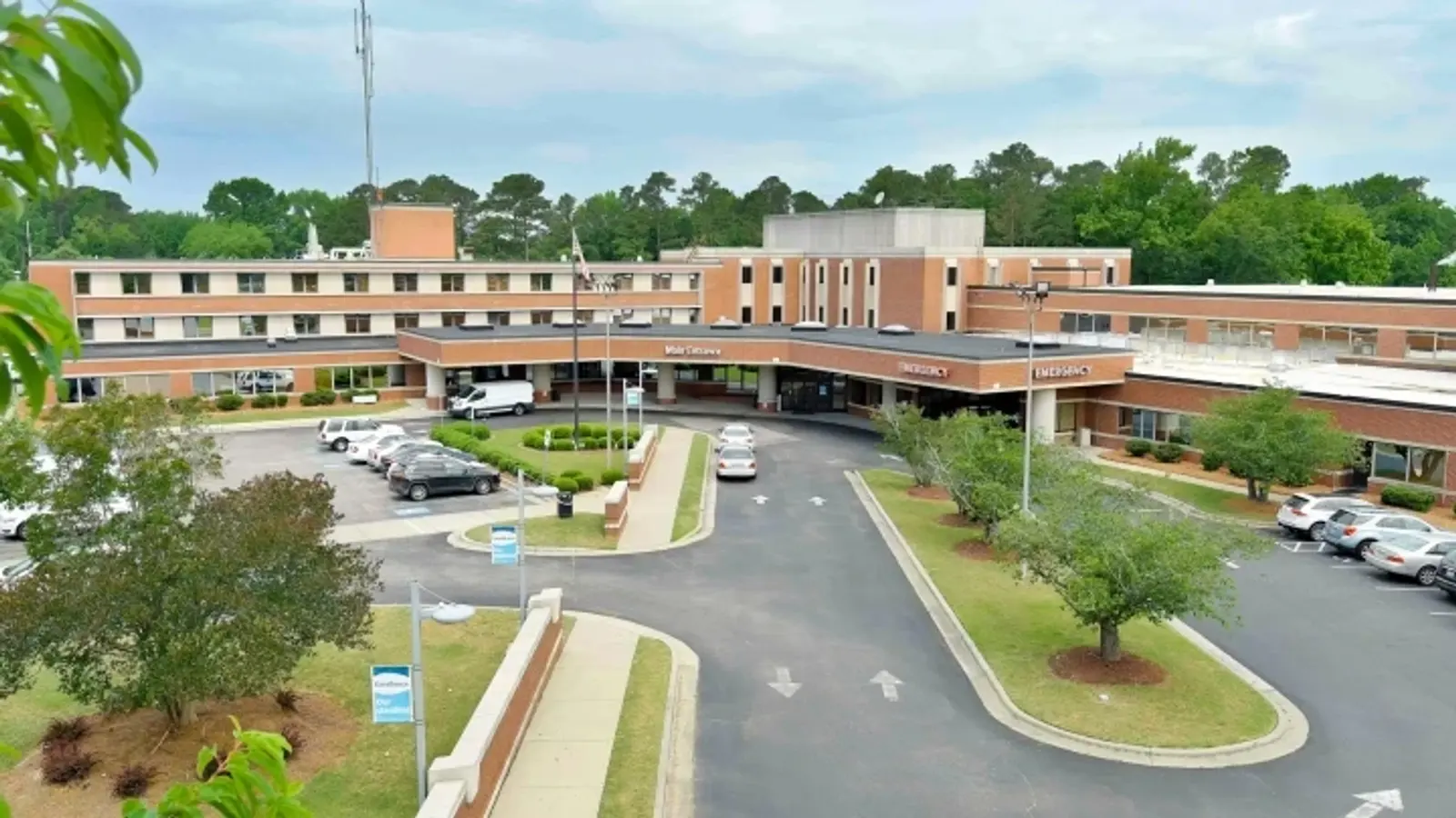 ECU HEALTH DUPLIN HOSPITAL hospital exterior