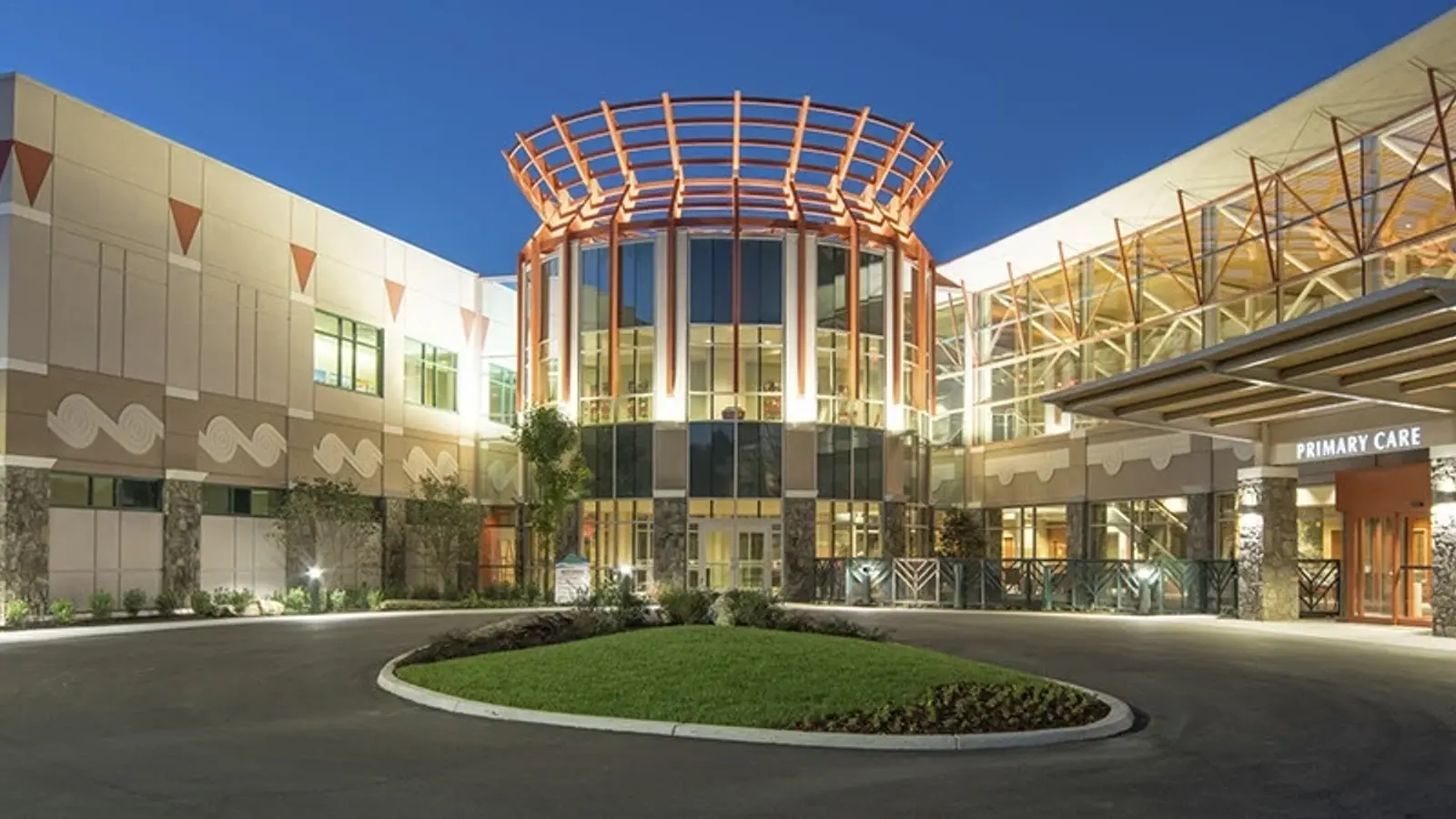 CHEROKEE INDIAN HOSPITAL AUTHORITY hospital exterior