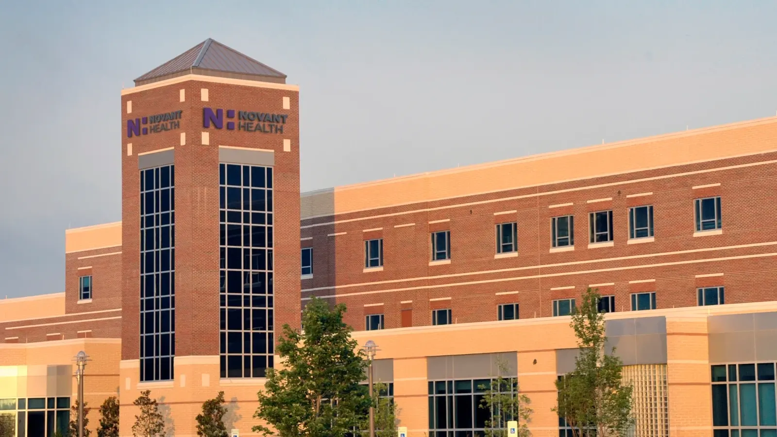 NOVANT HEALTH BRUNSWICK MEDICAL CENTER hospital exterior