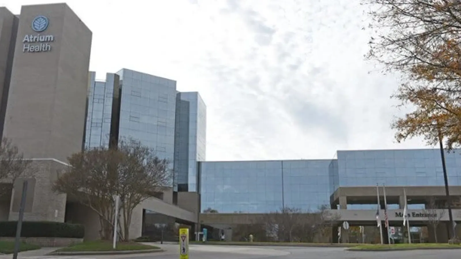 ATRIUM HEALTH UNIVERSITY CITY hospital exterior