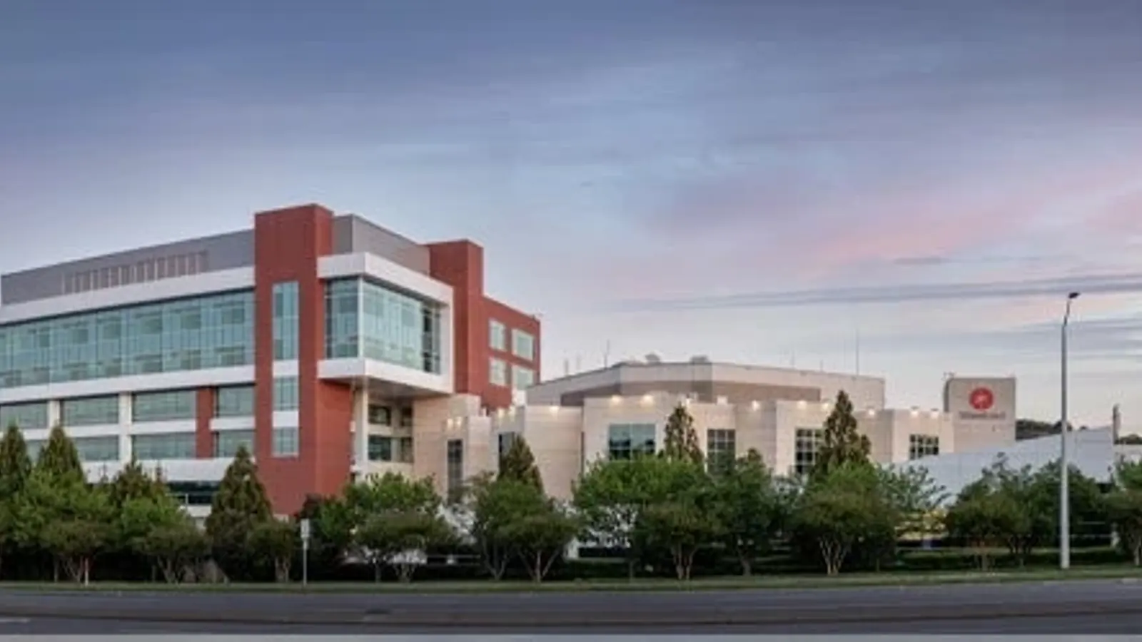 WAKEMED, CARY HOSPITAL hospital exterior