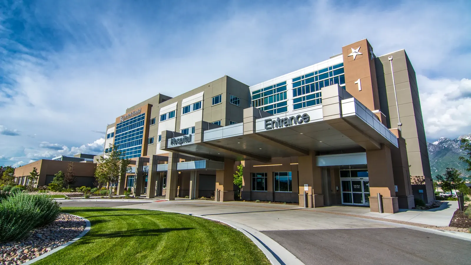 Lone Peak Hospital in Draper, UT