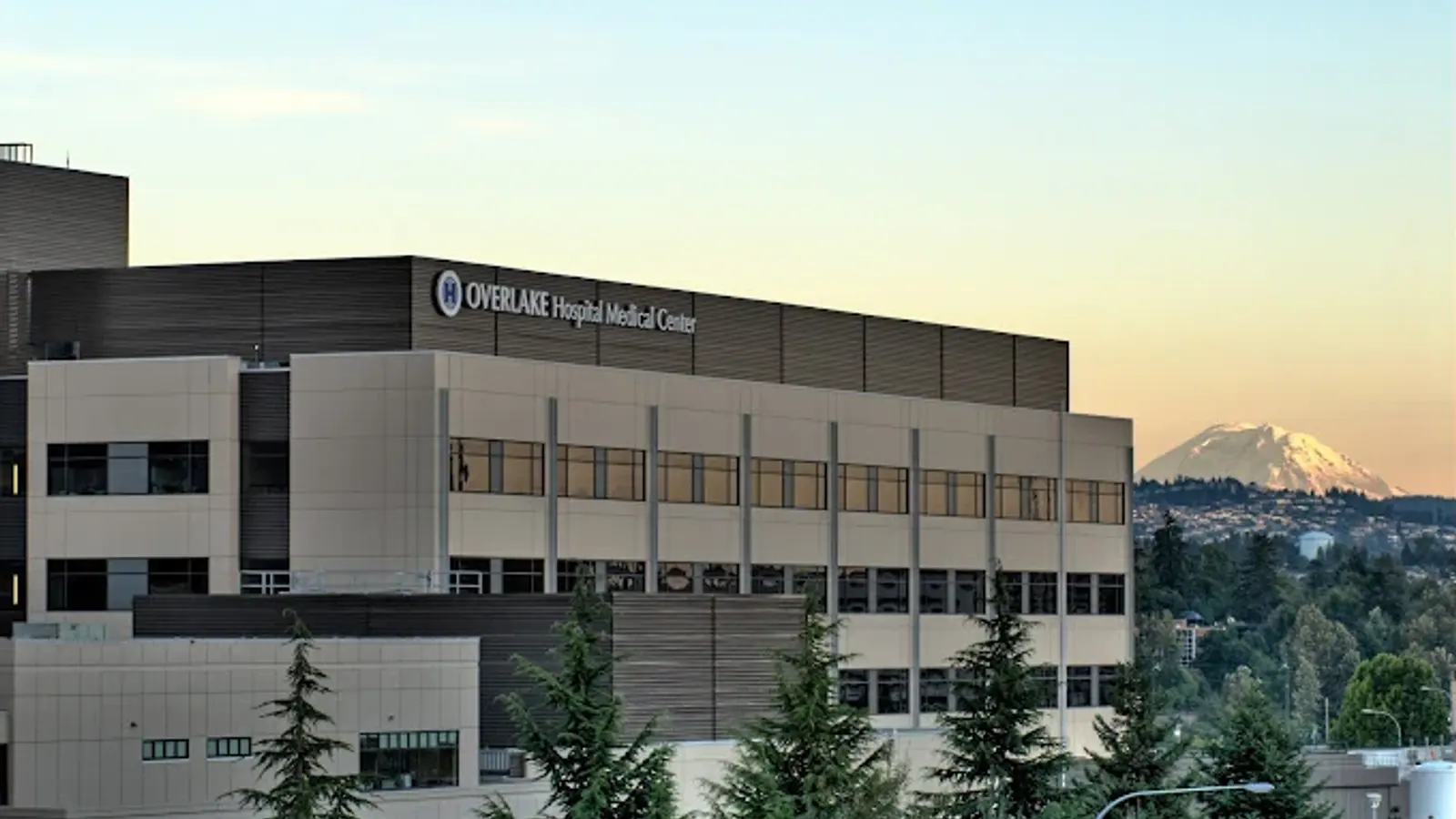 Overlake Hospital Medical Center & Clinics in Bellevue, WA