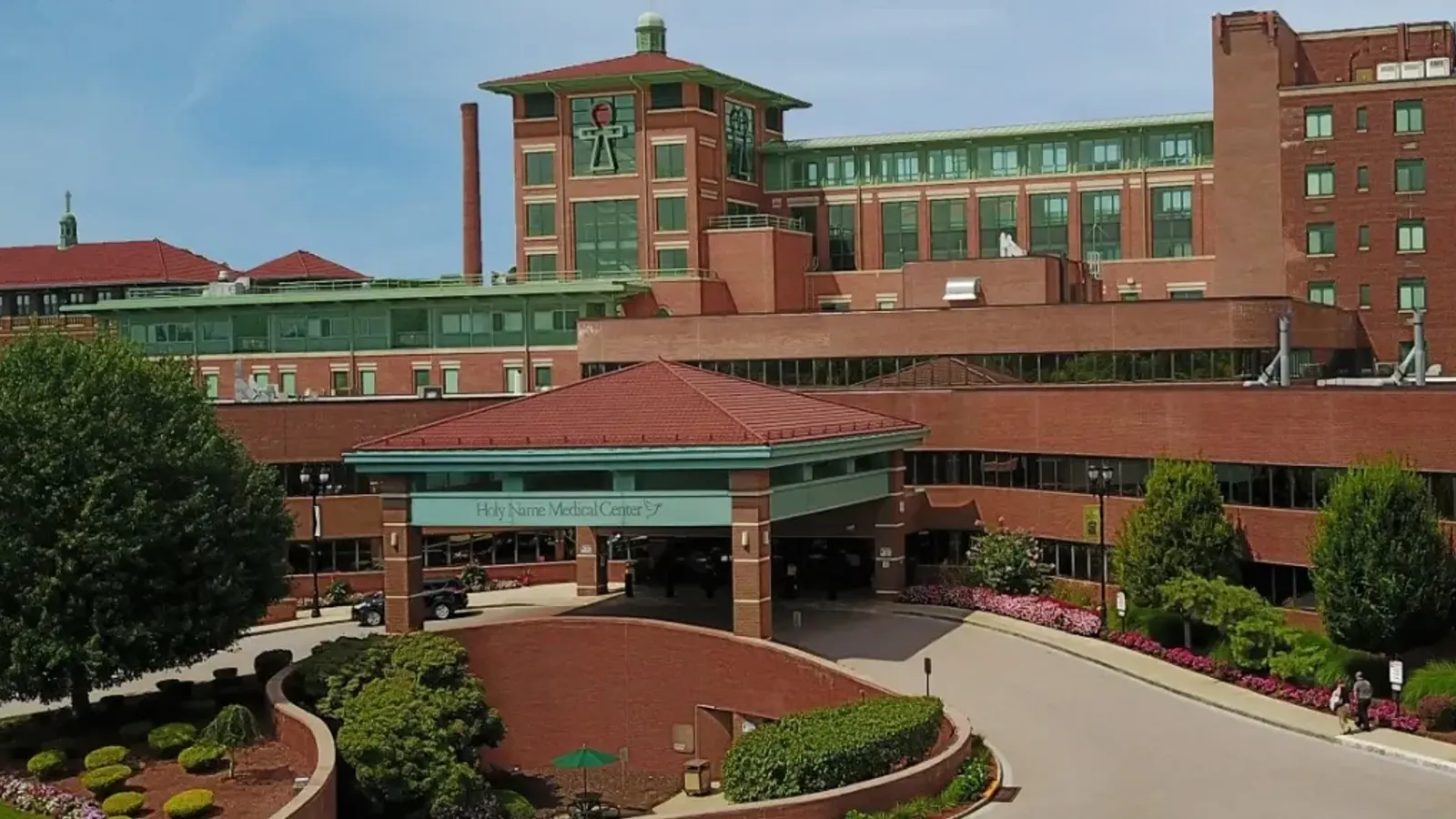 Holy Name Medical Center in Teaneck, NJ