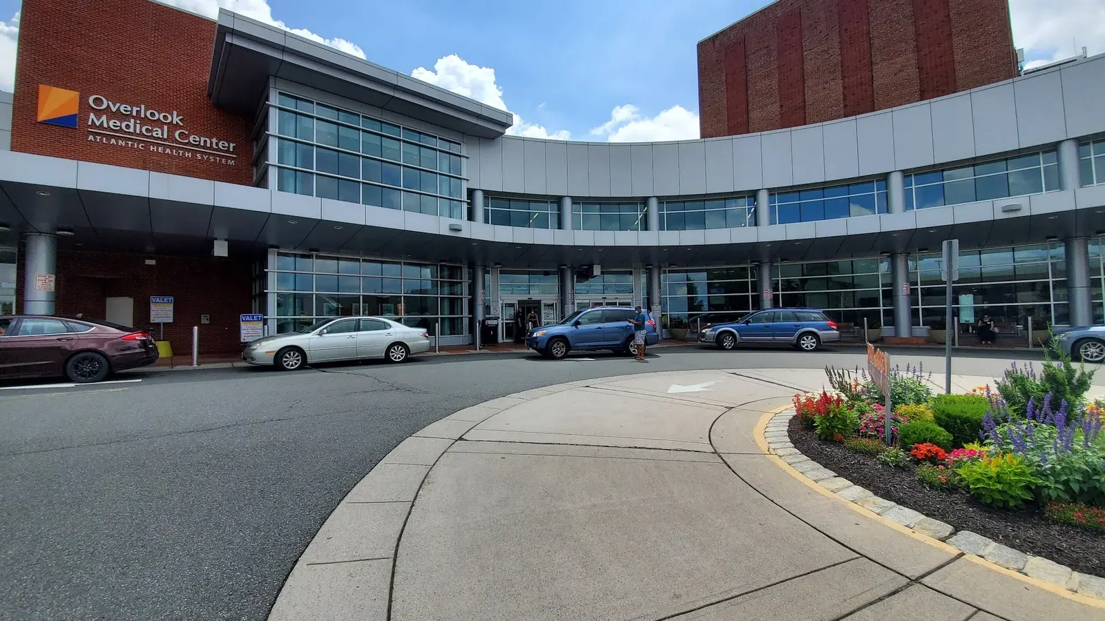 Overlook Medical Center in Summit, NJ