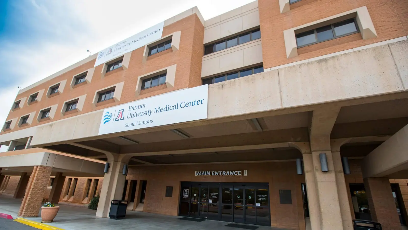 Banner-University Medical Center South Campus in Tucson, AZ
