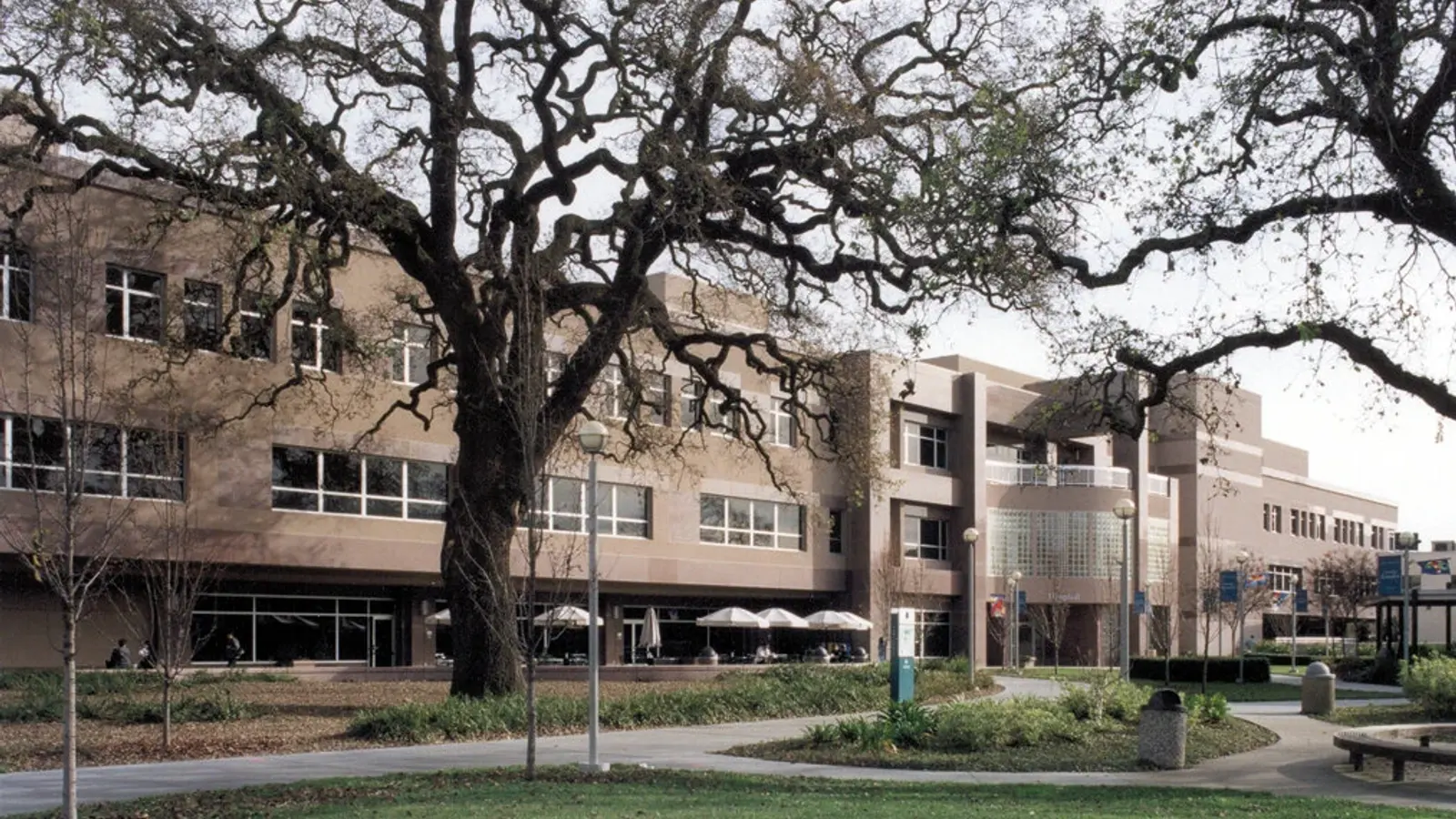 Kaiser Foundation Hospital - Walnut Creek in Walnut Creek, CA