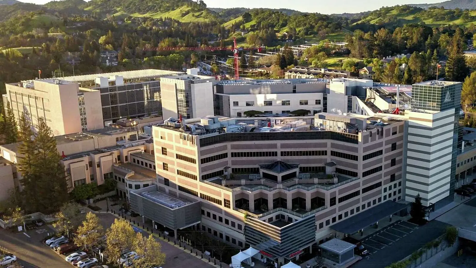 John Muir Medical Center - Walnut Creek Campus in Walnut Creek, CA