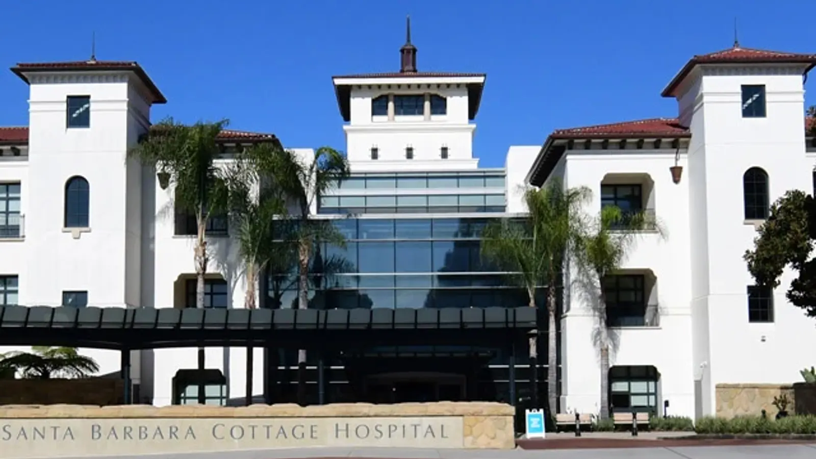 Santa Barbara Cottage Hospital in Santa Barbara, CA