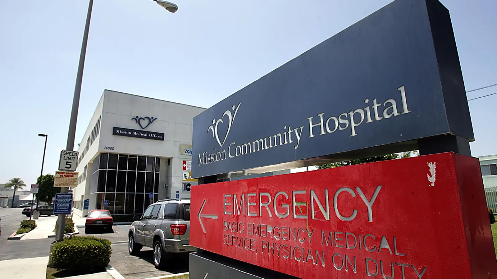 Mission Community Hospital in Panorama City, CA