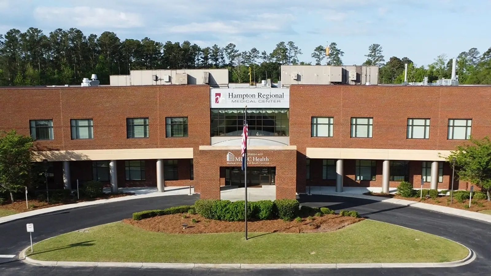 HAMPTON REGIONAL MEDICAL CENTER hospital exterior