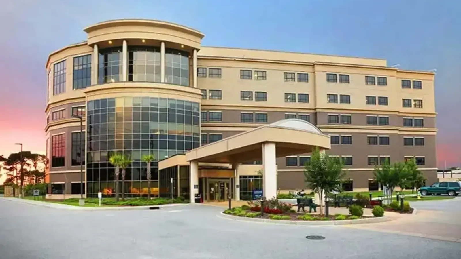 GRAND STRAND REGIONAL MEDICAL CENTER hospital exterior