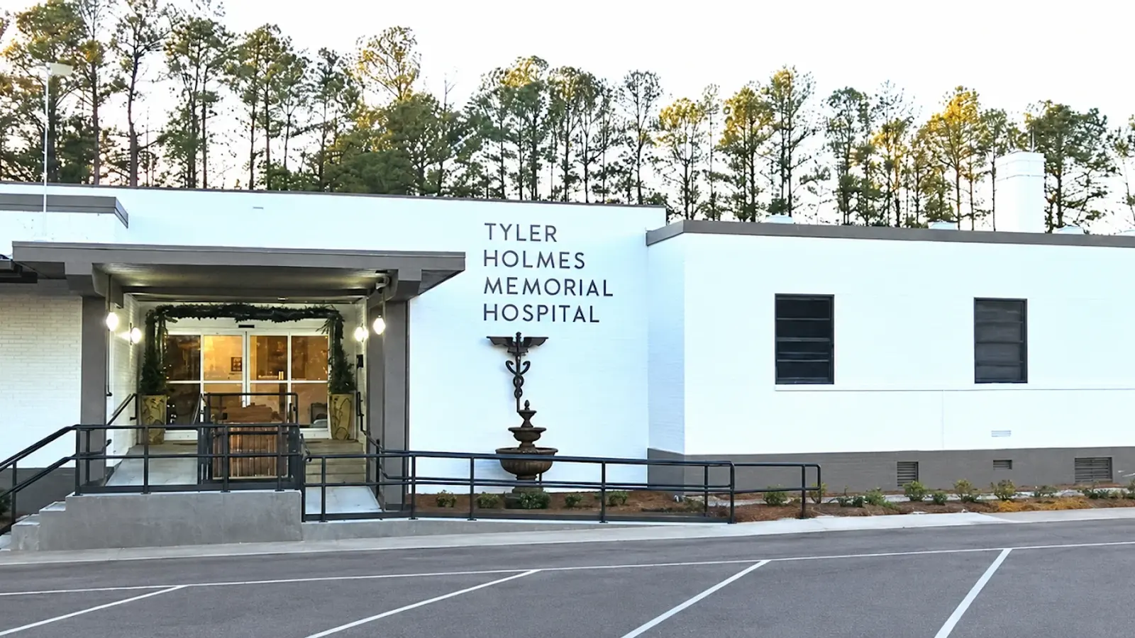 Tyler Holmes Memorial Hospital Cah hospital campus in Winona, MS