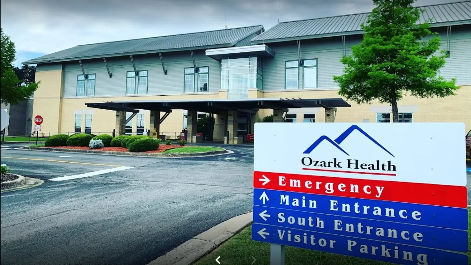 Ozark Health hospital campus in Clinton, AR