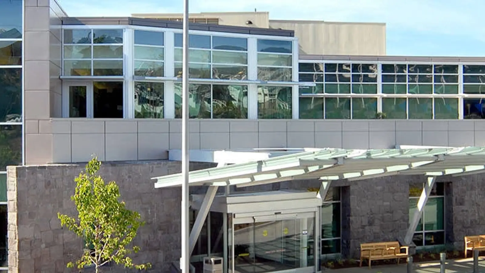 Providence Hood River Memorial Hospital in Hood River, OR