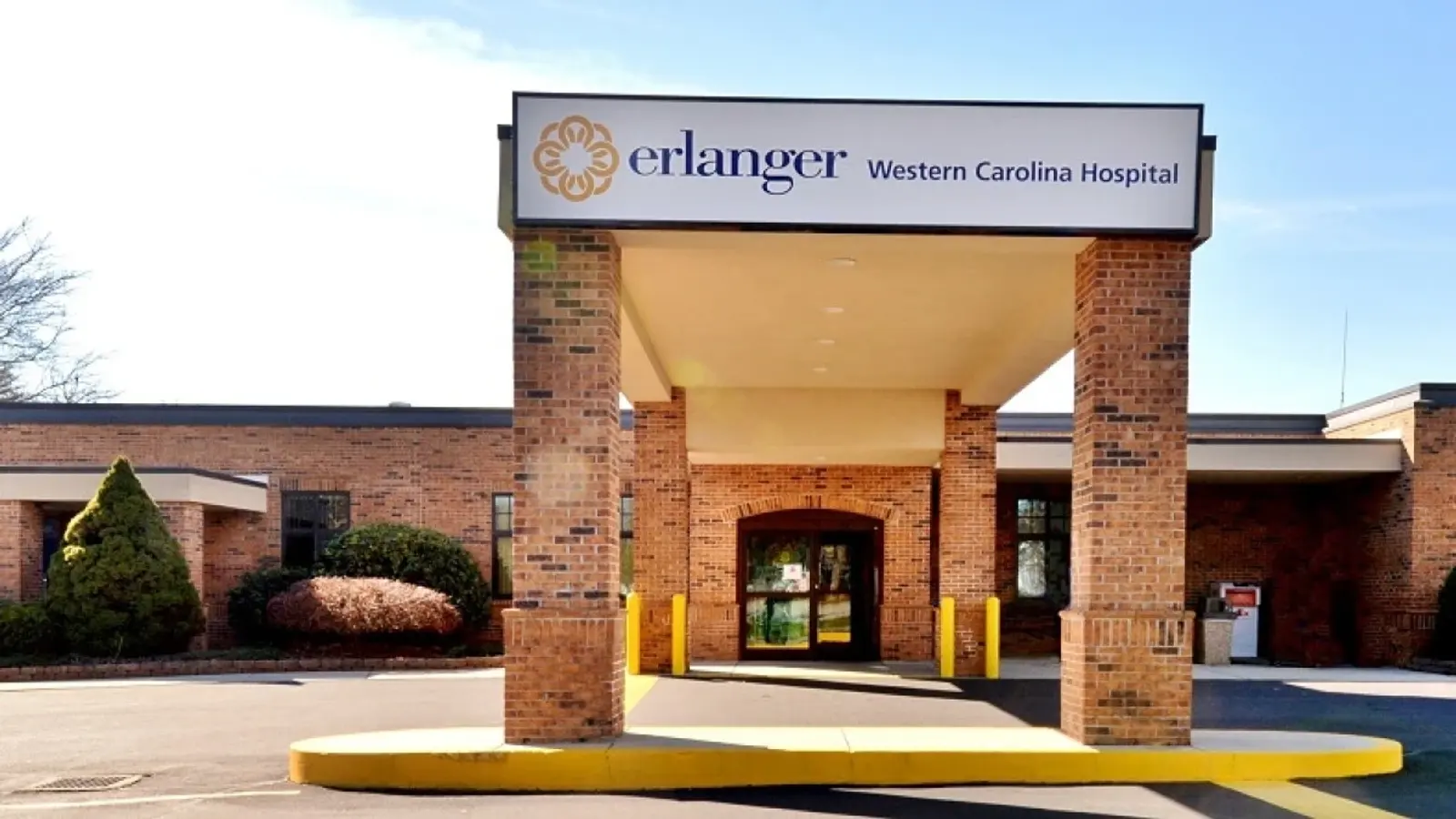 ERLANGER WESTERN CAROLINA HOSPITAL hospital exterior