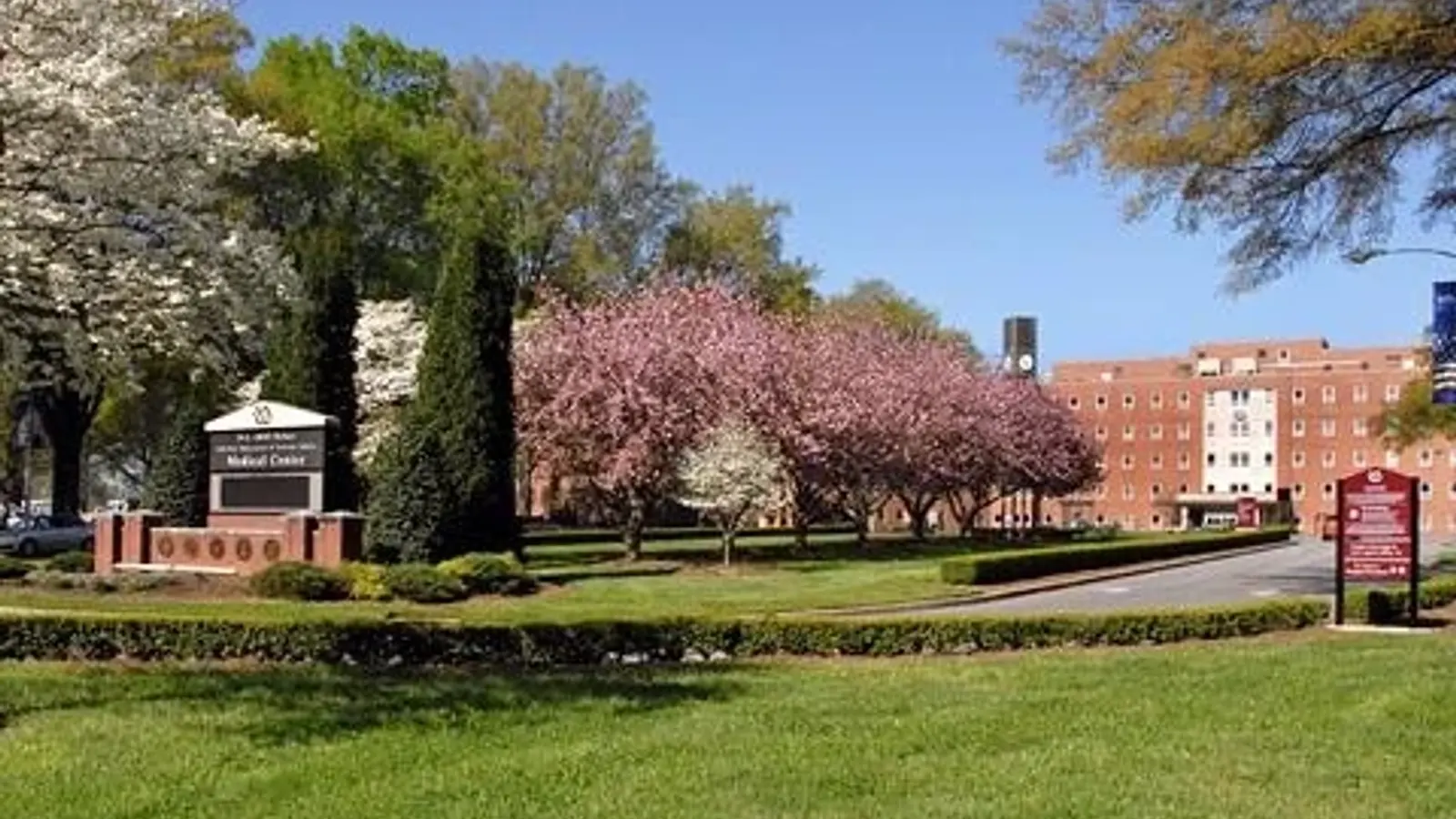 W.G. (BILL) HEFNER SALISBURY VA MEDICAL CENTER hospital exterior