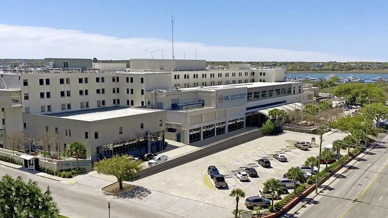 RALPH H. JOHNSON VA MEDICAL CENTER hospital exterior