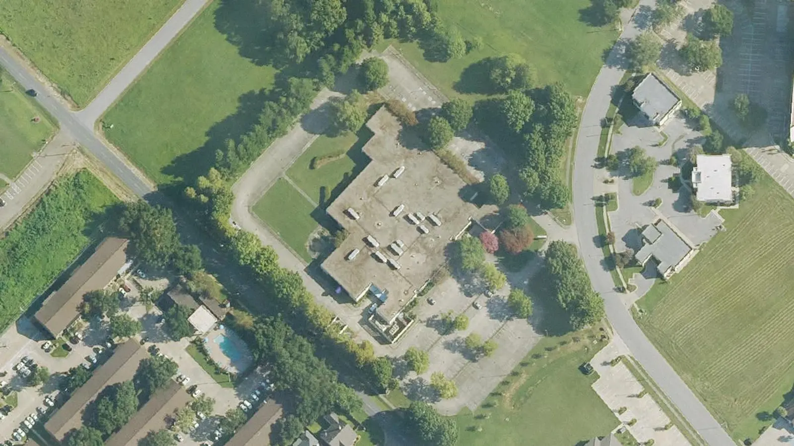 Aerial photograph of the Sage Specialty And Rehabilitation Center Of Lafaye campus (2023), Lafayette, LA