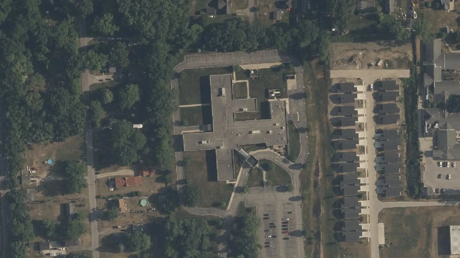 Aerial photograph of the Regency Hospital Of Toledo campus (2023), Sylvania, OH
