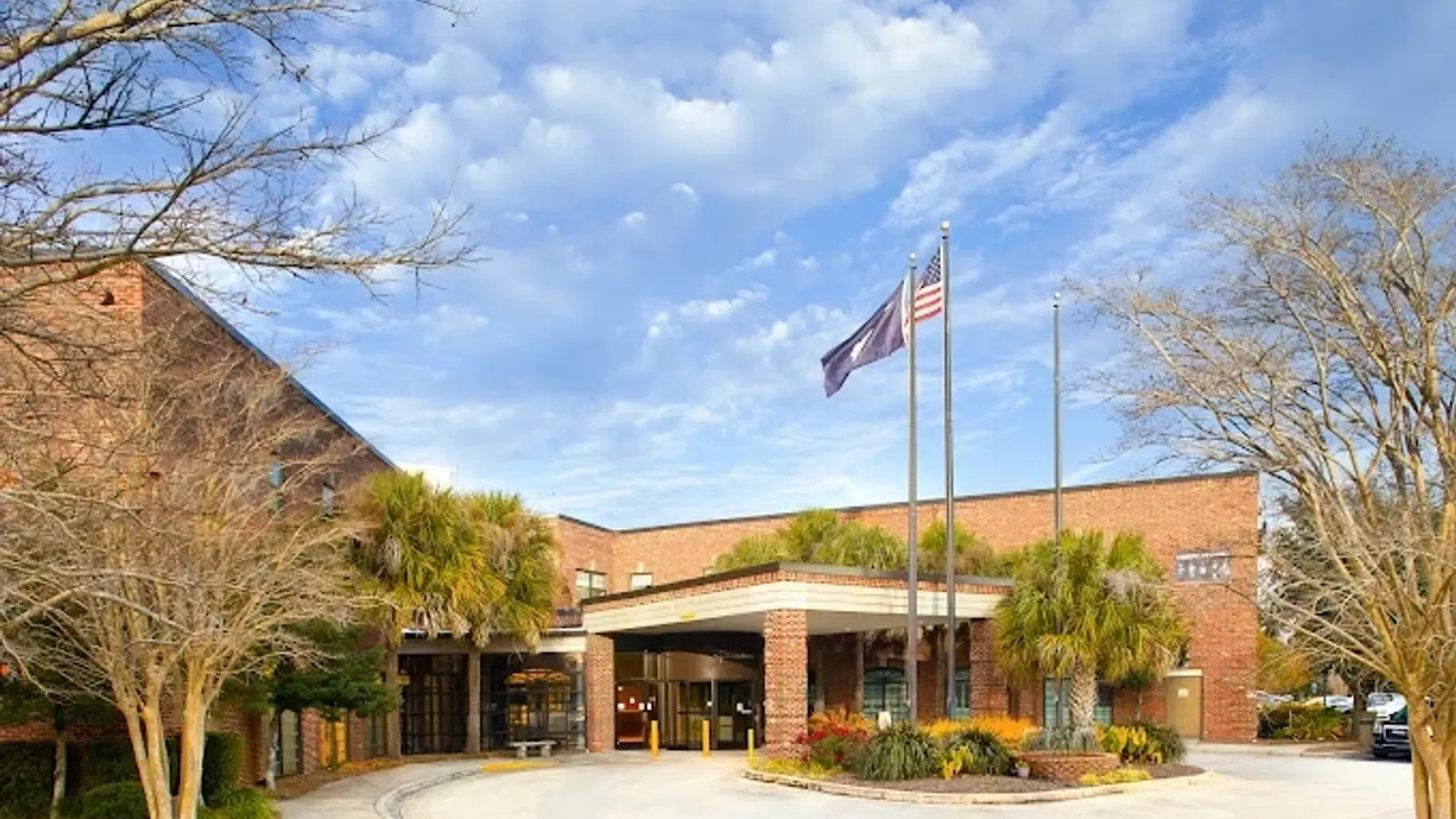 AMG SPECIALTY HOSPITAL — CHARLESTON hospital exterior