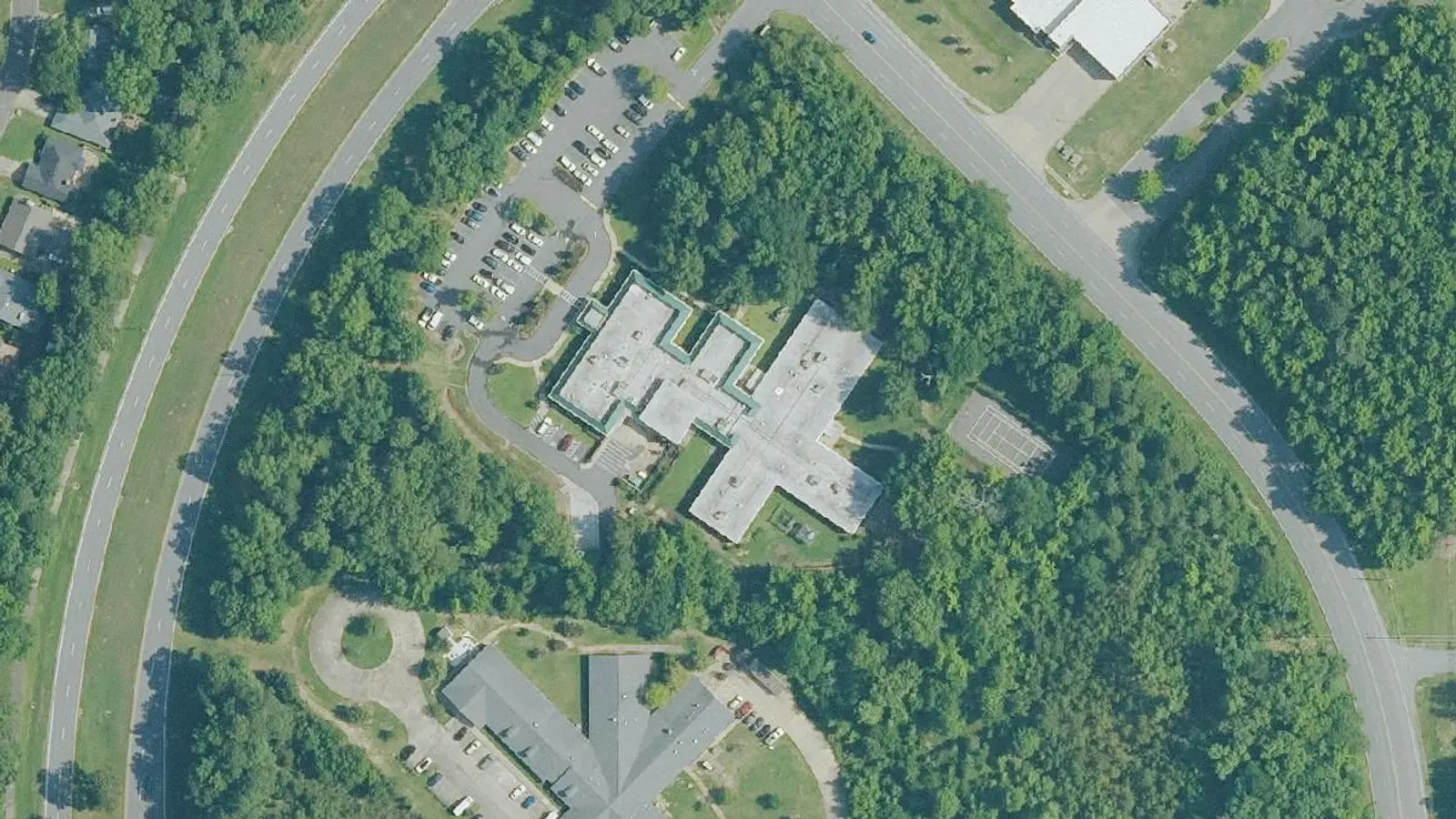Aerial photograph of the United Methodist Behavioral Hospital campus (2023), Maumelle, AR