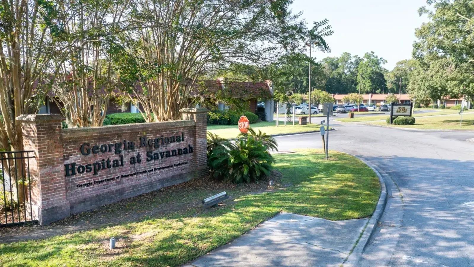 Georgia Regional Hospital at Savannah brick entrance sign at the campus drive