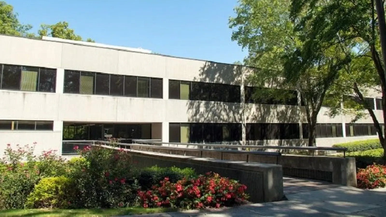 Lakeview Behavioral Health Hospital Exterior