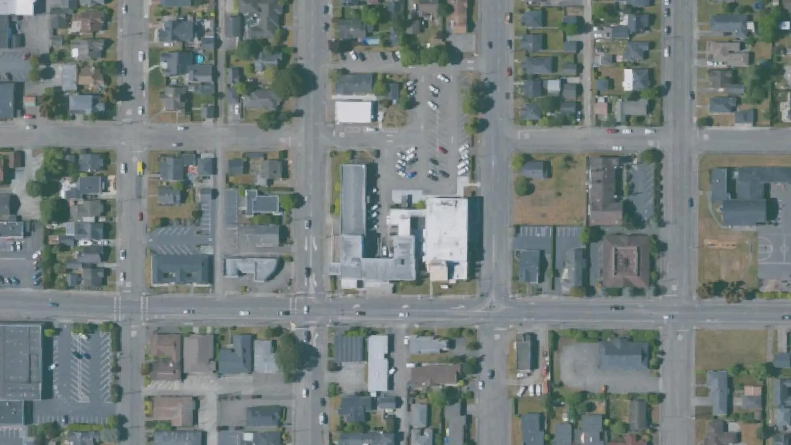 Aerial view of Sempervirens in Eureka, CA campus and surroundings; USDA NAIP imagery, 2022.