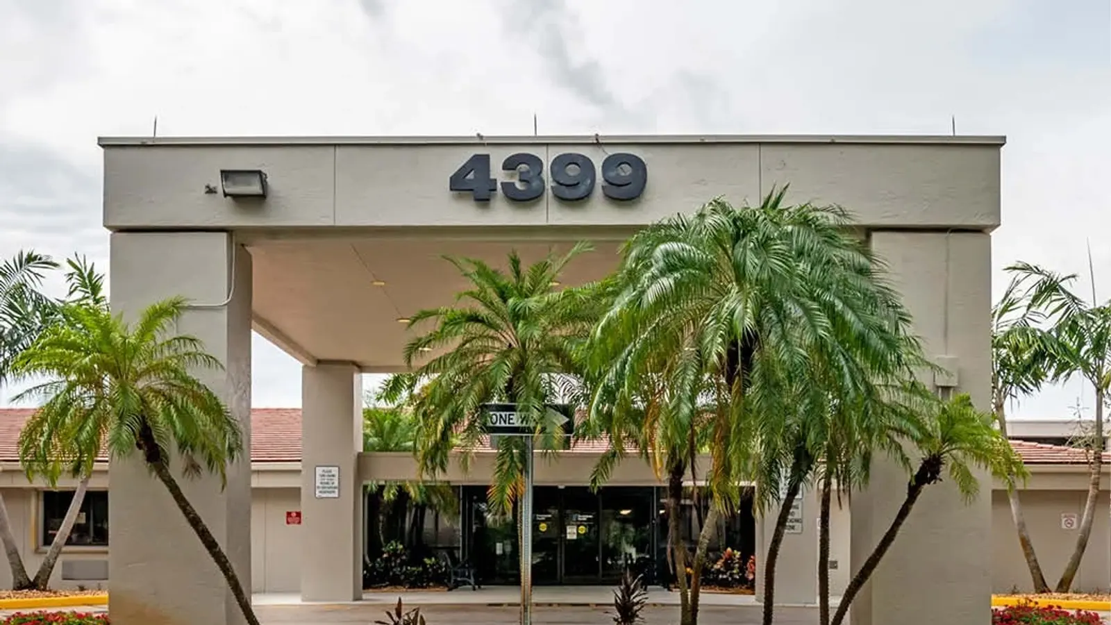Encompass Health Rehabilitation Hospital of Sunrise Exterior Image