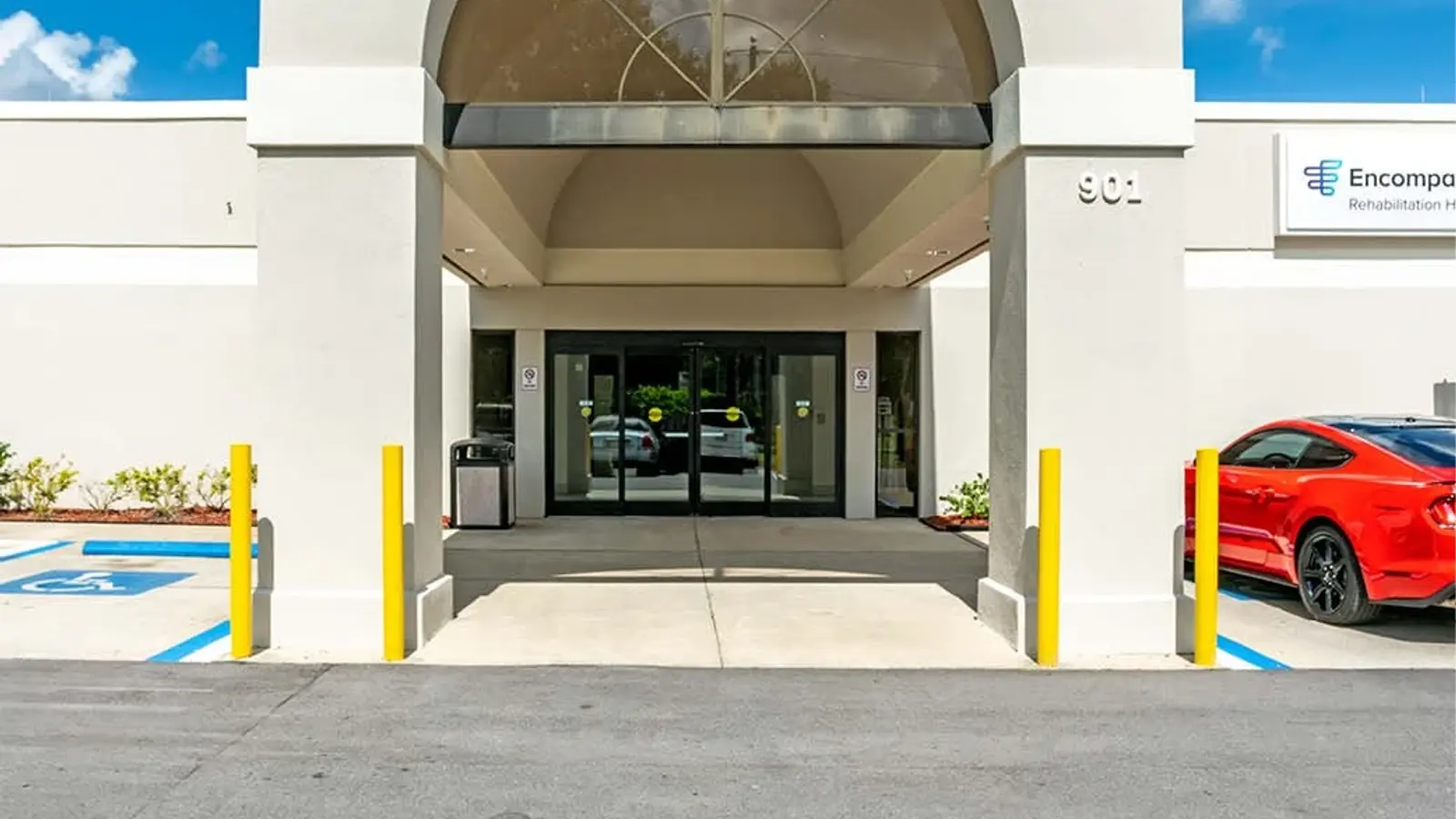 Encompass Health Rehabilitation Hospital of Largo Exterior Image