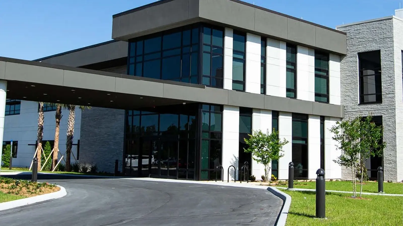 Encompass Health Rehabilitation Hospital of Lakeland Exterior Image