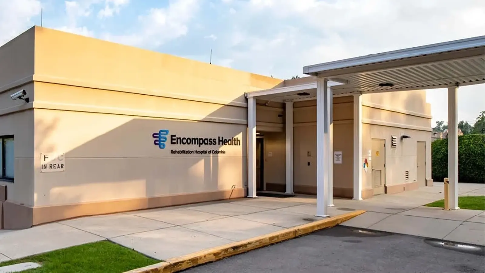 ENCOMPASS HEALTH REHABILITATION HOSPITAL OF COLUMBIA hospital exterior