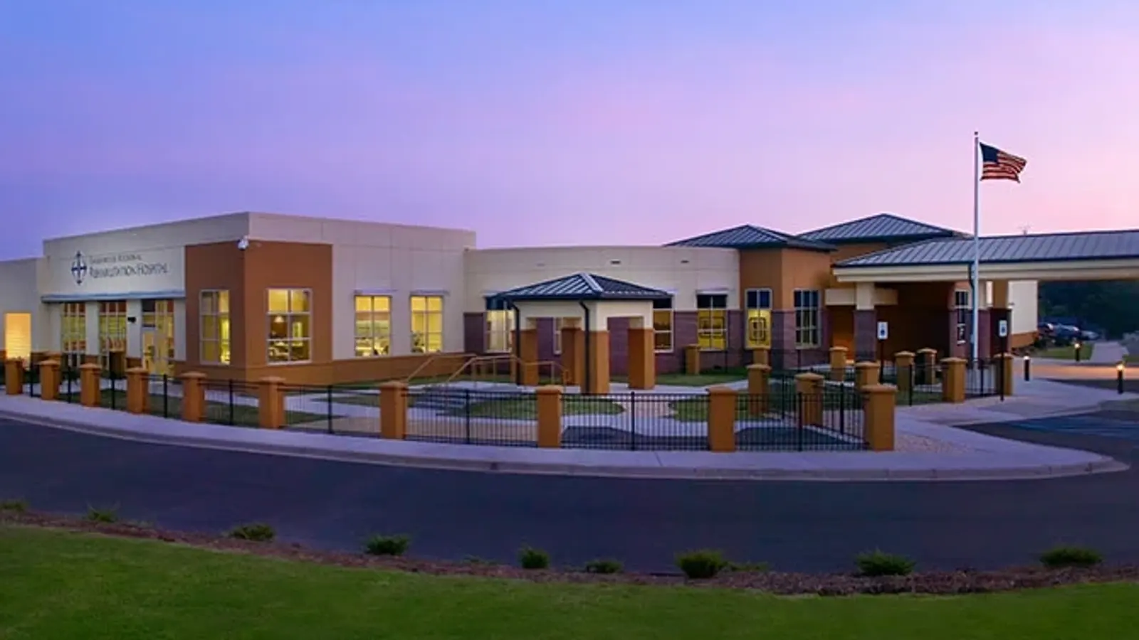 GREENWOOD REGIONAL REHABILITATION HOSPITAL, INC hospital exterior