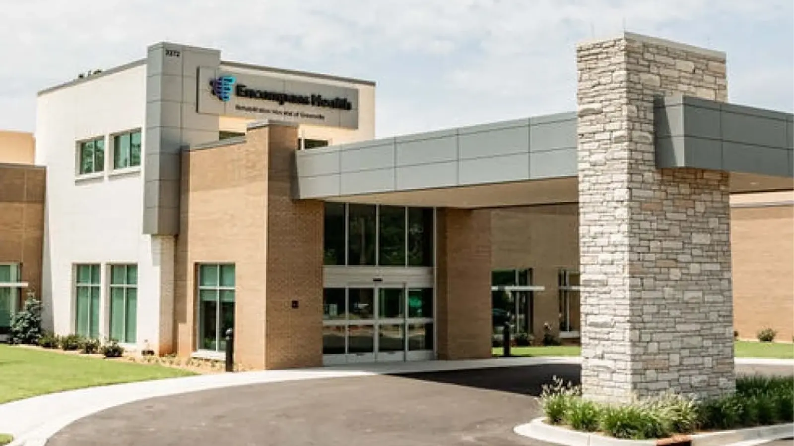 ENCOMPASS HEALTH REHABILITATION HOSPITAL OF GREENVILLE hospital exterior